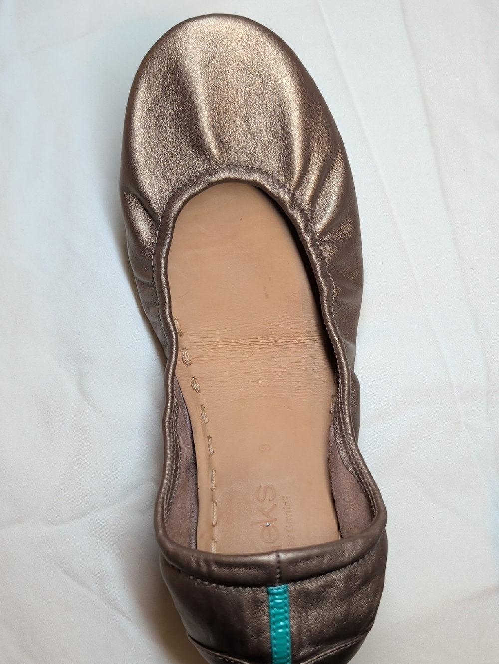 Tieks Ballet Flats | Metallic Bronze | Size 9 | Barely Worn - Picture 4 of 7